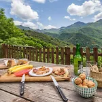 Berghuette Mit Terrasse- Kamin Und Jacuzzi By Interhome *