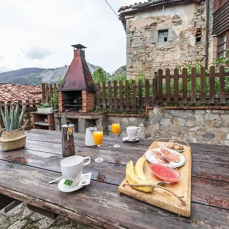 Berghuette Mit Terrasse- Kamin Und Jacuzzi By Interhome Feriehus *