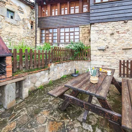 Berghuette Mit Terrasse- Kamin Und Jacuzzi By Interhome Feriehus *