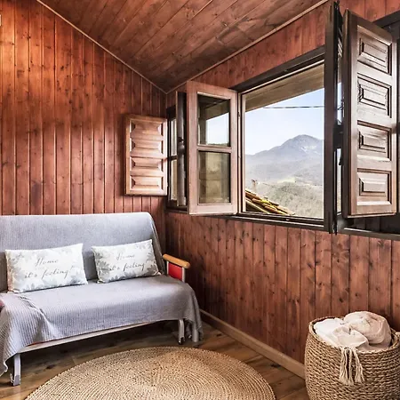 Berghuette Mit Terrasse- Kamin Und Jacuzzi By Interhome *