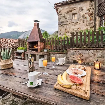 Feriehus Berghuette Mit Terrasse- Kamin Und Jacuzzi By Interhome *